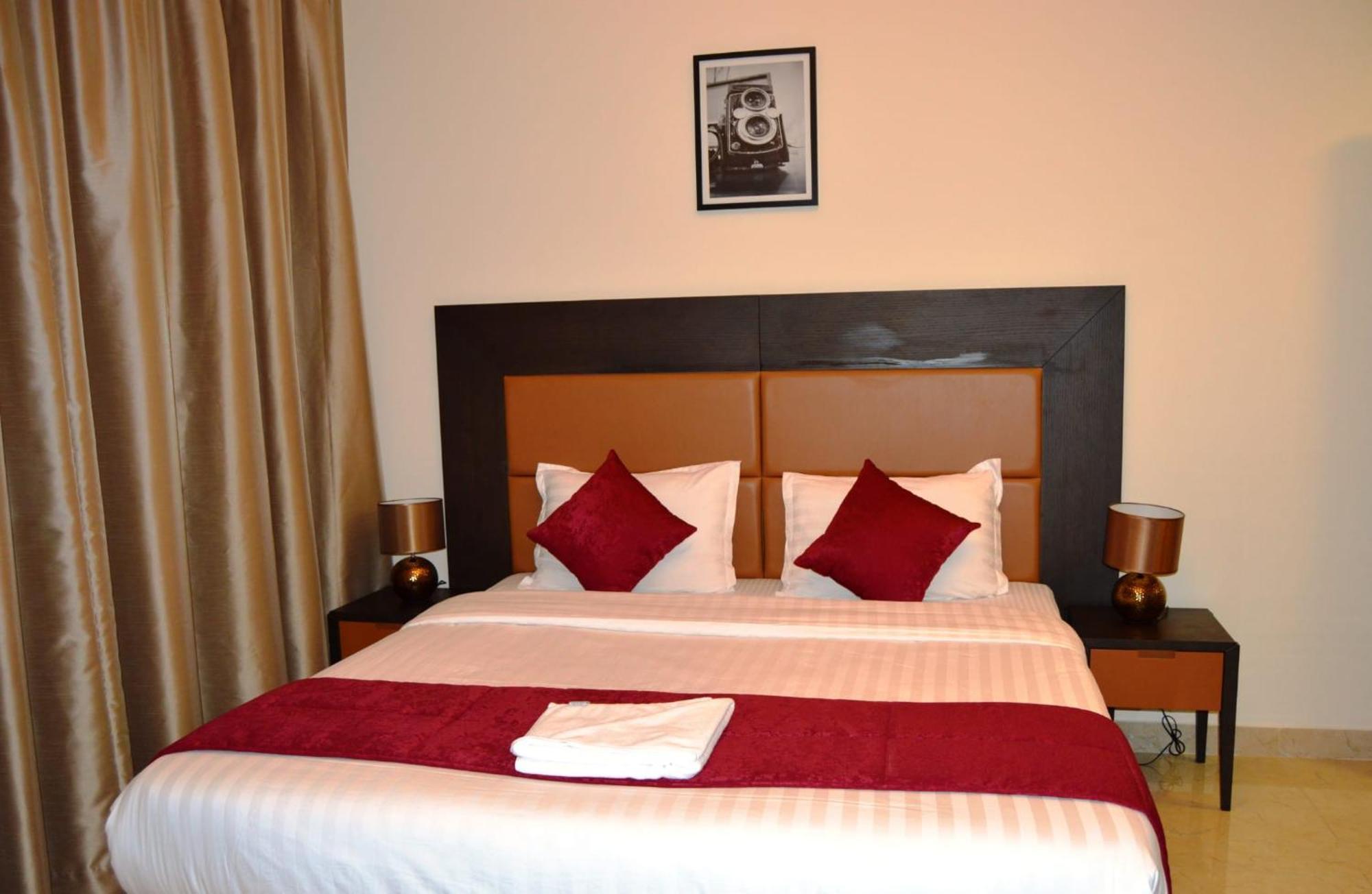 Ginger Luxury House Aparthotel Манама Екстериор снимка